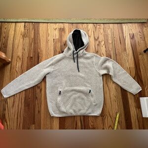 Chubbies Sherpa pullover size Large Beige